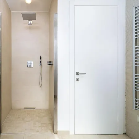 Sleeps 8 With Pool Air Con And Wifi * Slatine